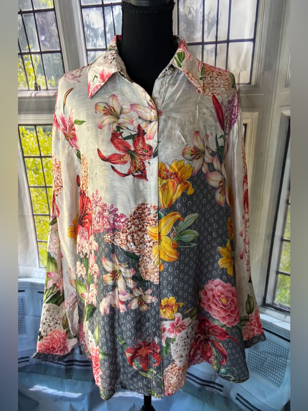 Silk Viscose Floral Button-Front Women's Blouse